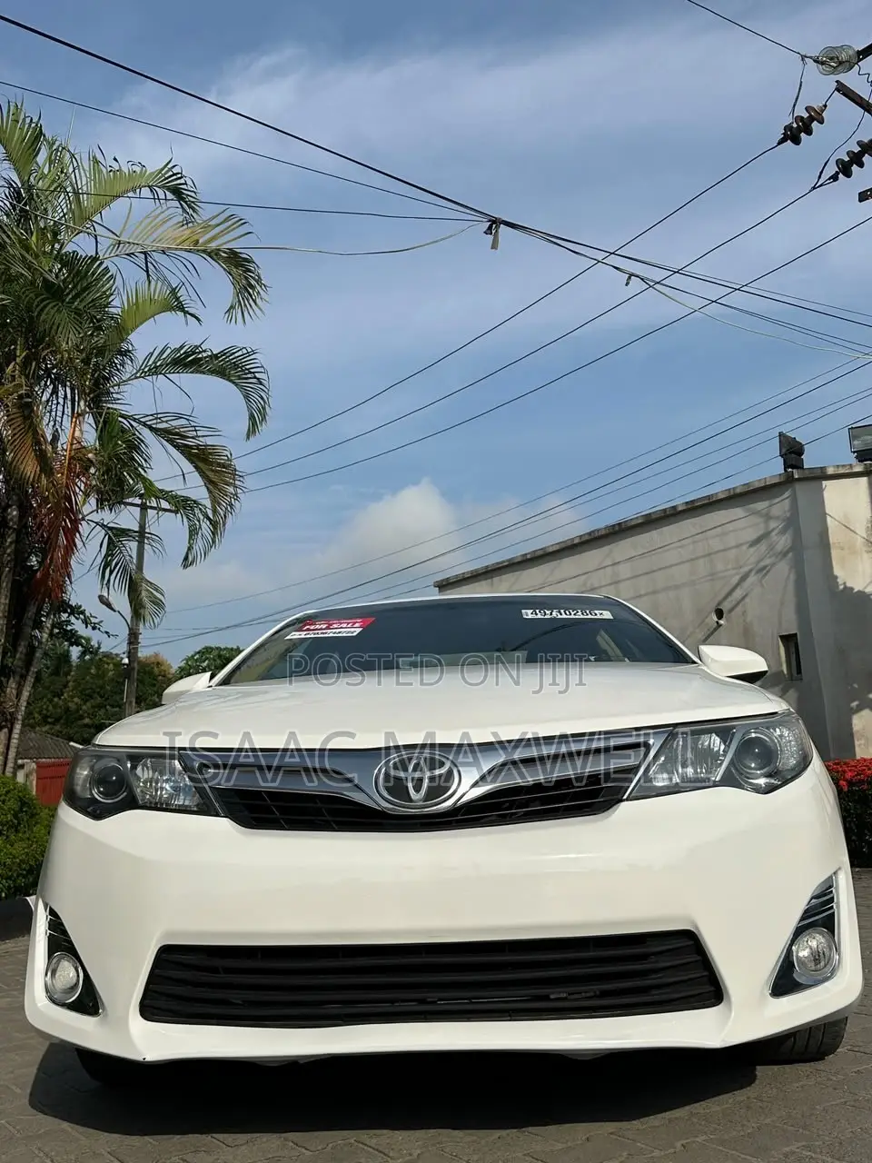Toyota Camry LE 4dr Sedan (2.5L 4cyl 6A) 2013 White