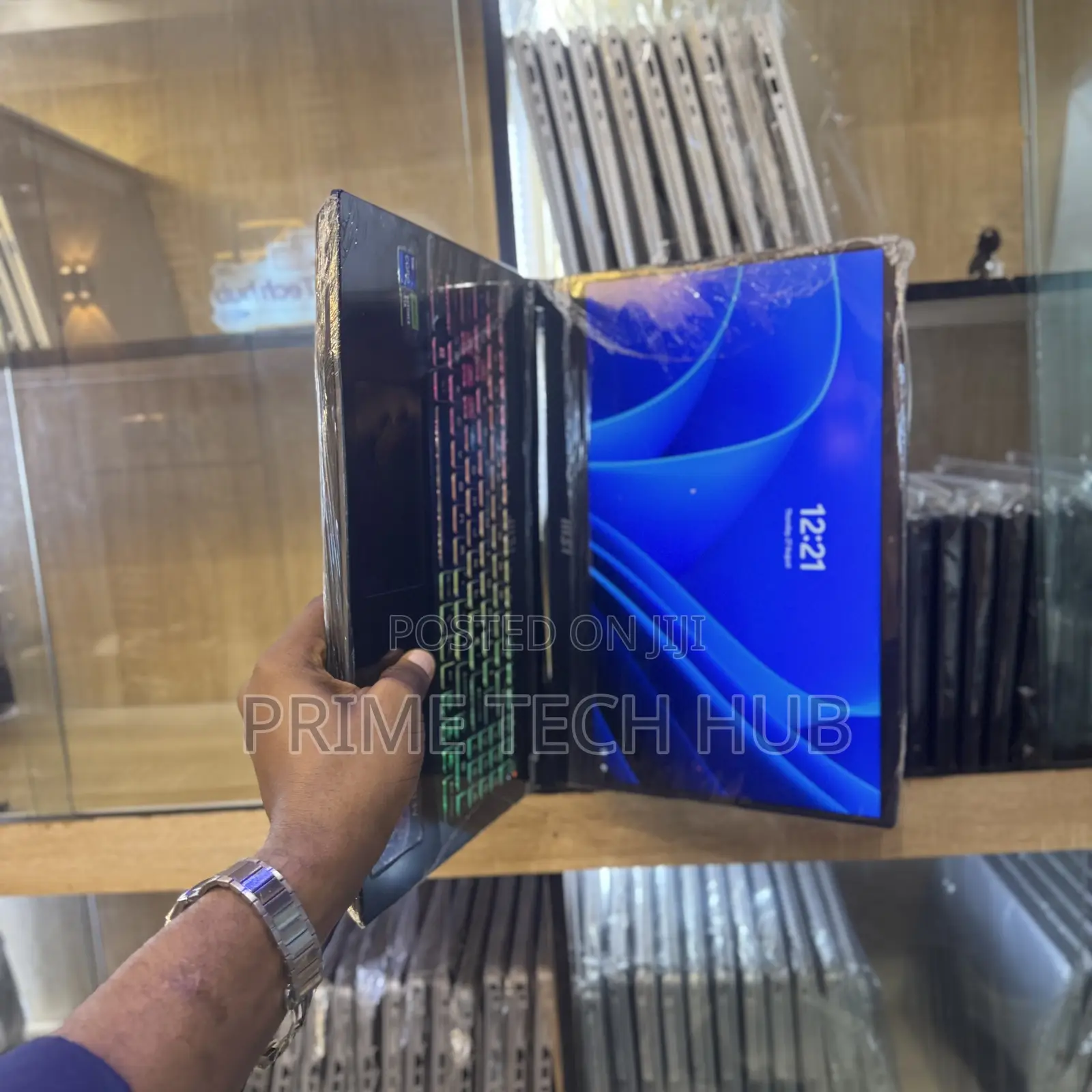 Laptop MSI Pulse GL76 16GB Intel Core i7 SSD 512GB