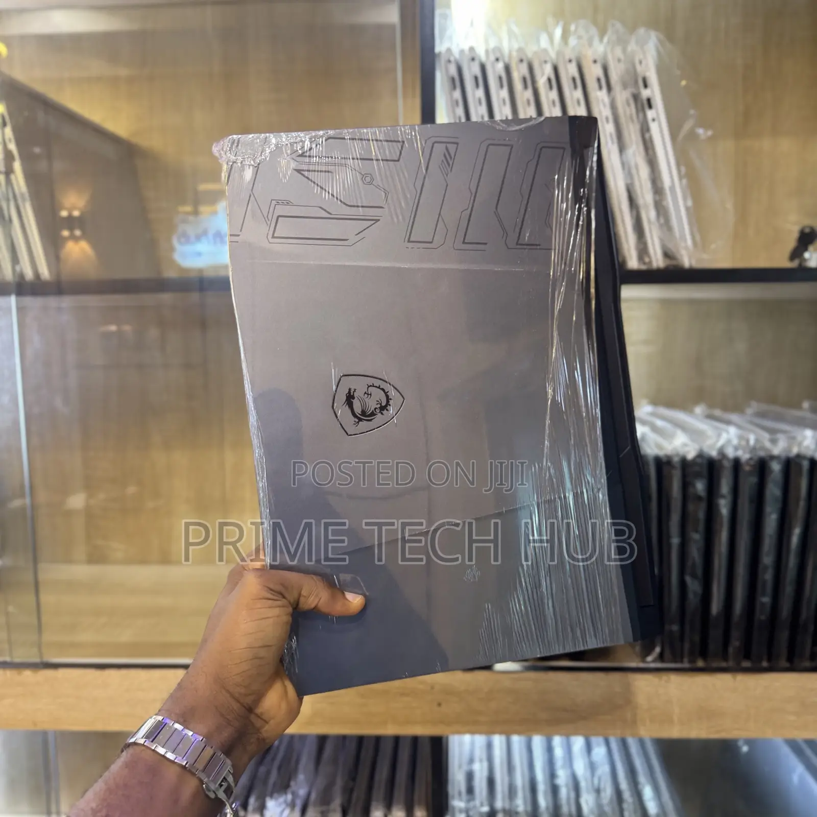 Laptop MSI Pulse GL76 16GB Intel Core i7 SSD 512GB