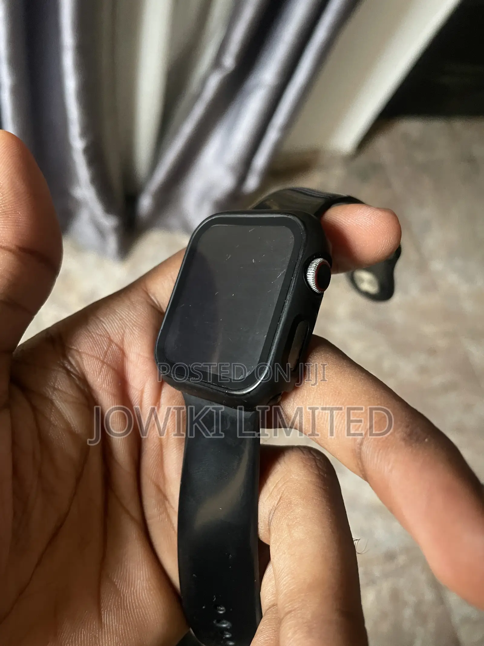 Apple Smart Watch Series 4 44m UK Used (iWatch)