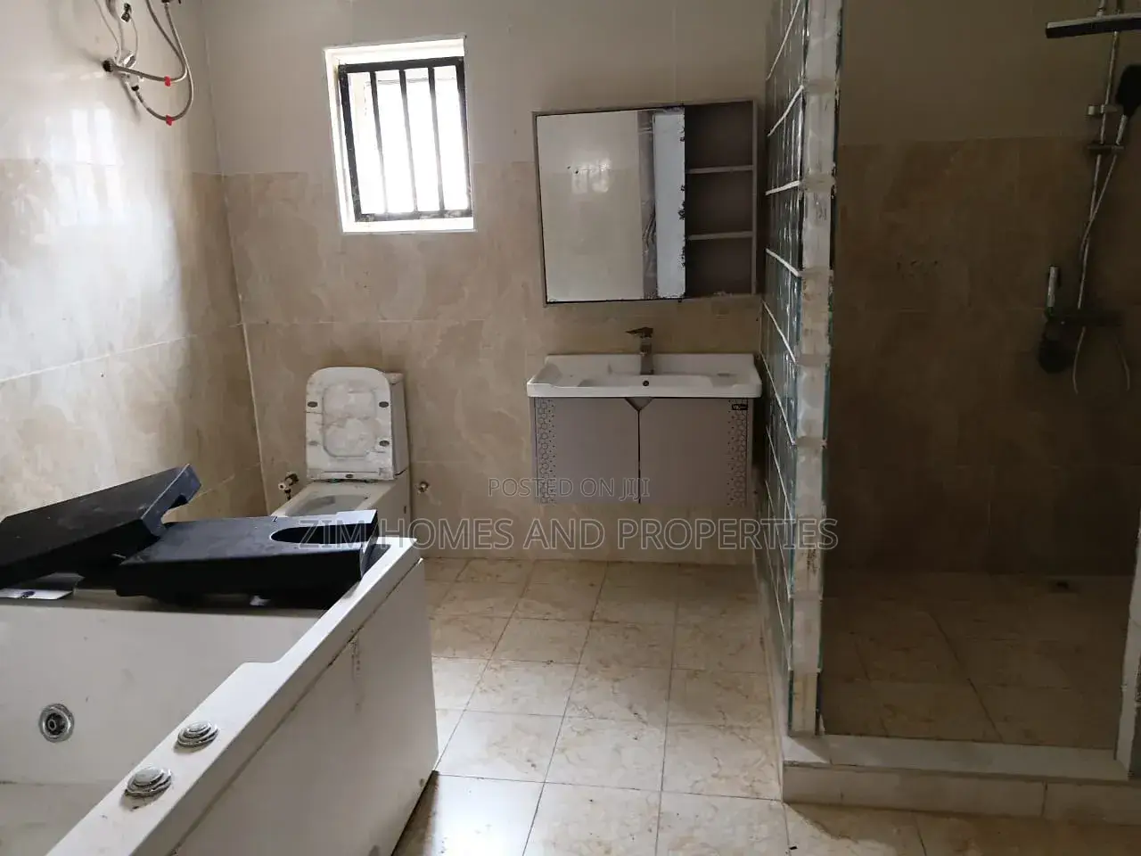 5bdrm House in Zim Homes And, Wuye for rent