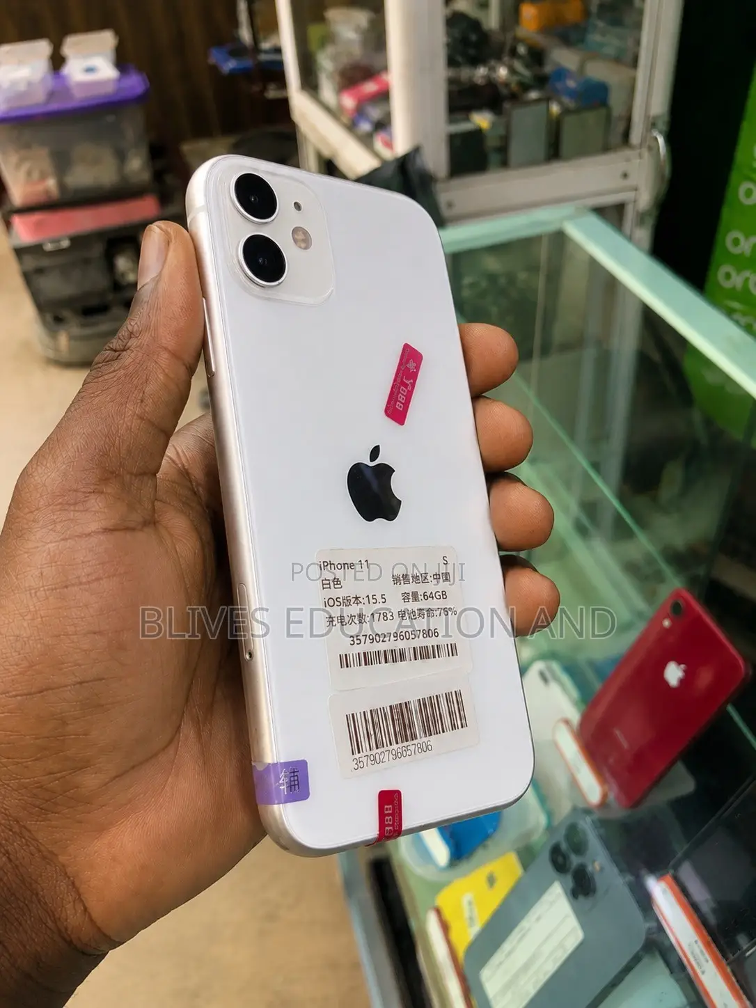 Apple iPhone 11 64 GB White
