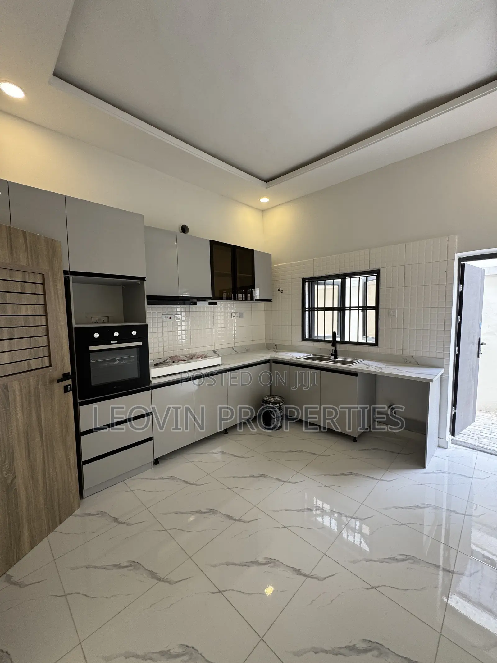 3bdrm Duplex in Lekki Gardens Estate for sale