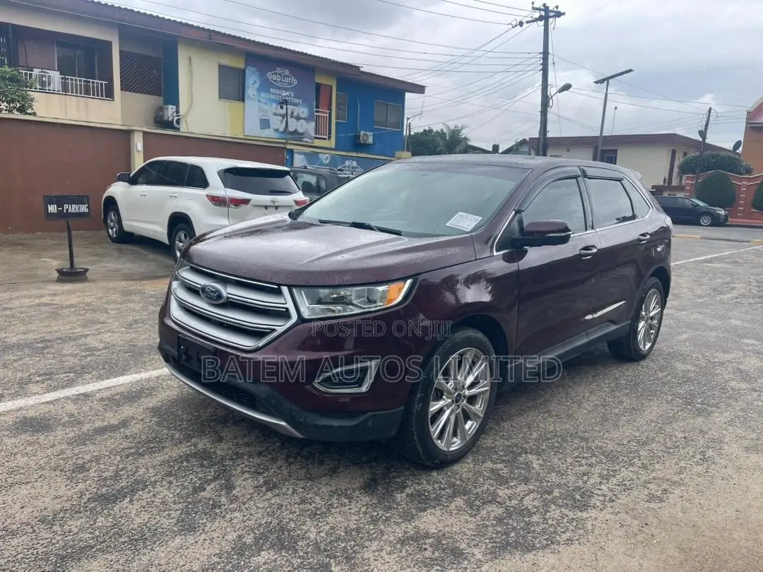 Ford Edge Titanium 4dr FWD 2017 Burgundy
