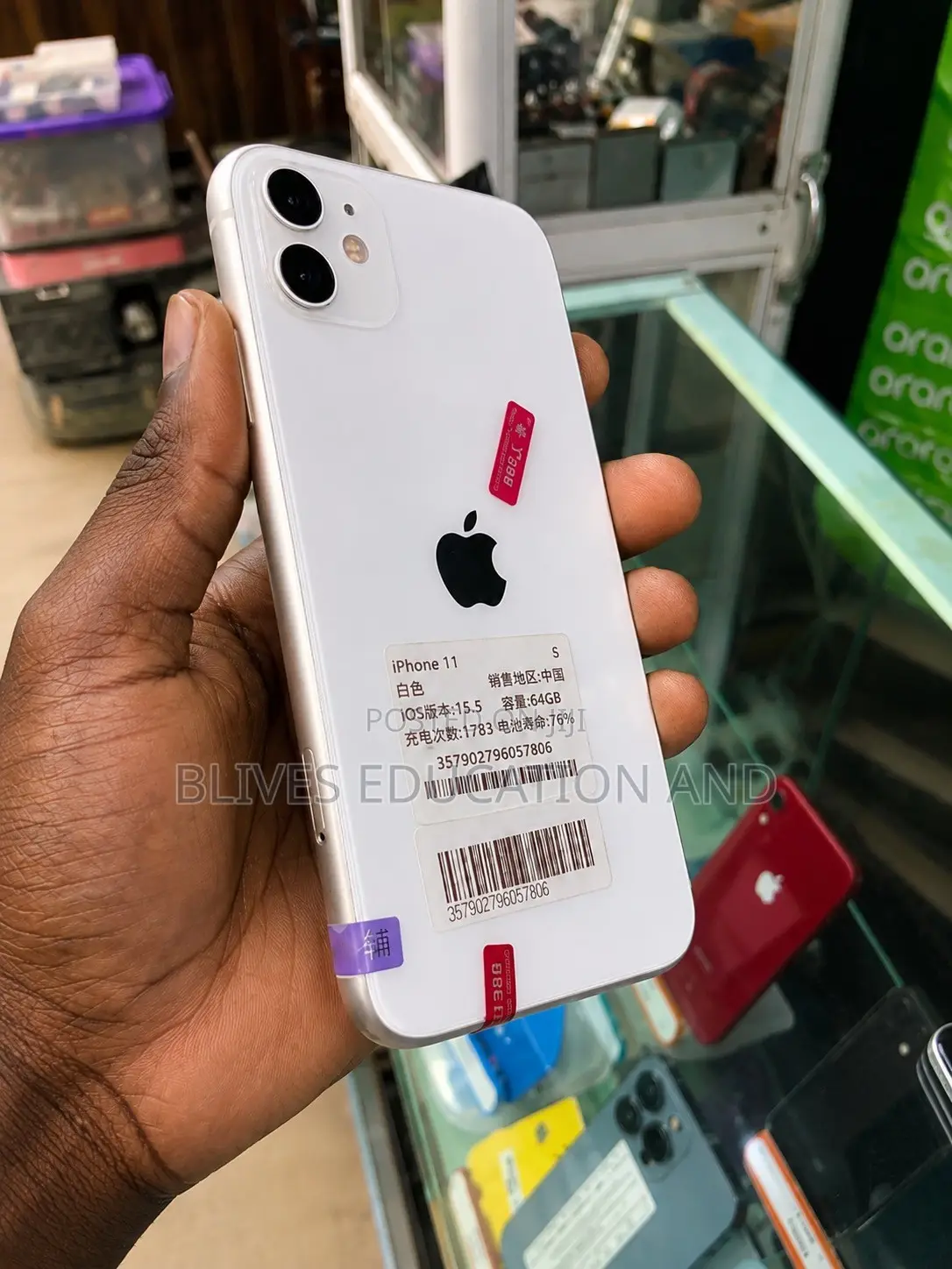 Apple iPhone 11 64 GB White