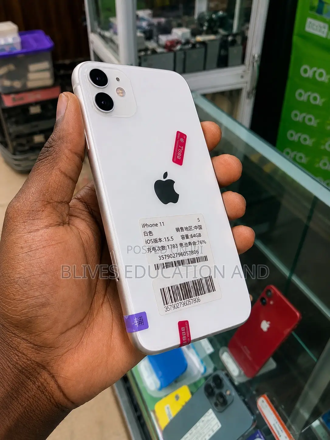 Apple iPhone 11 64 GB White