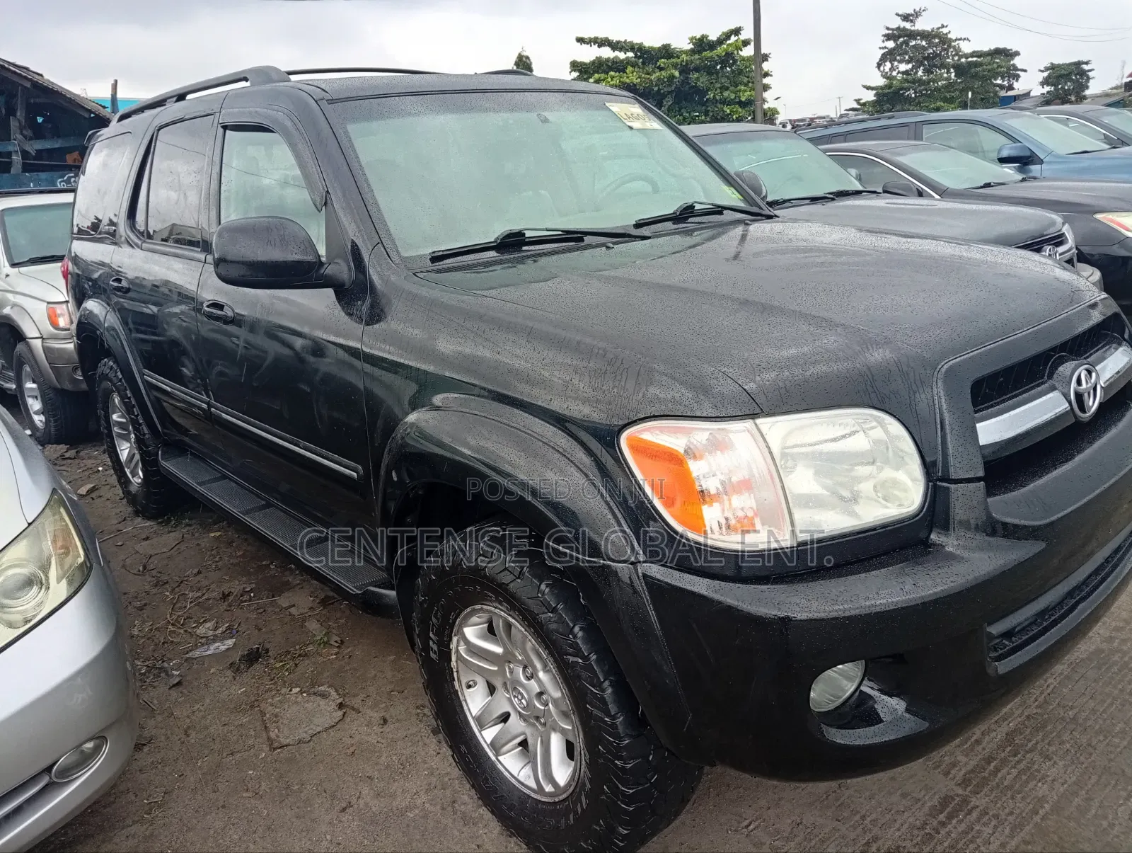 Toyota Sequoia 2004 Black
