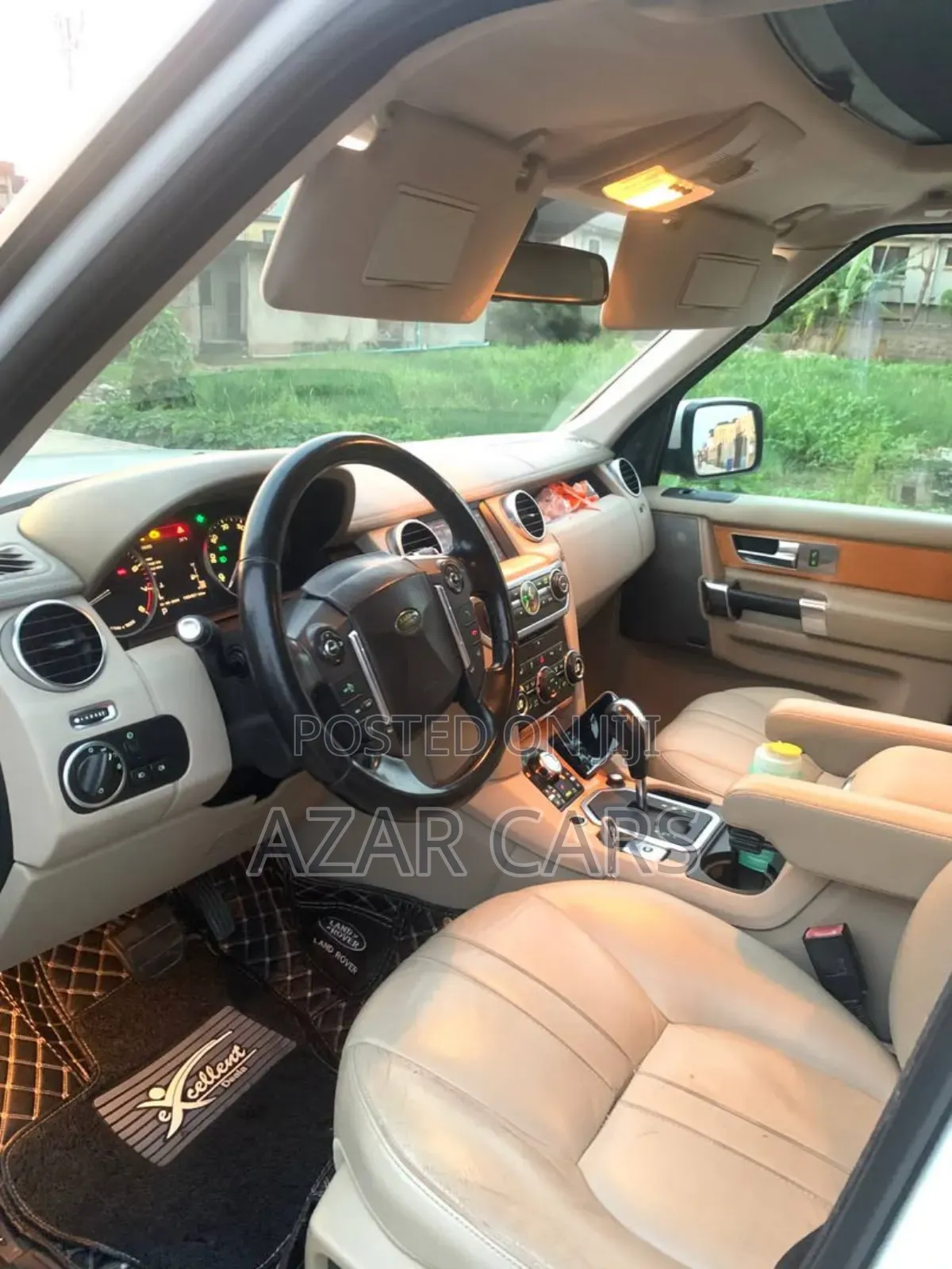 Land Rover Lr4 HSE 2012 White
