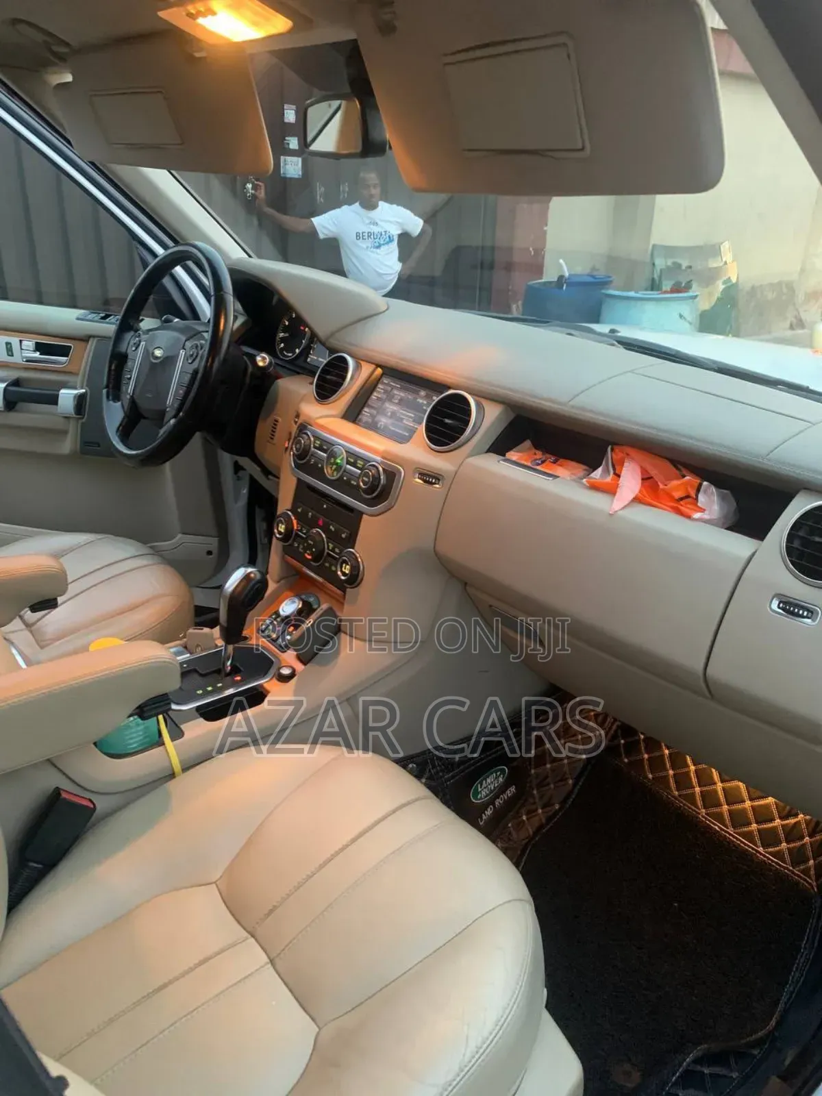 Land Rover Lr4 HSE 2012 White
