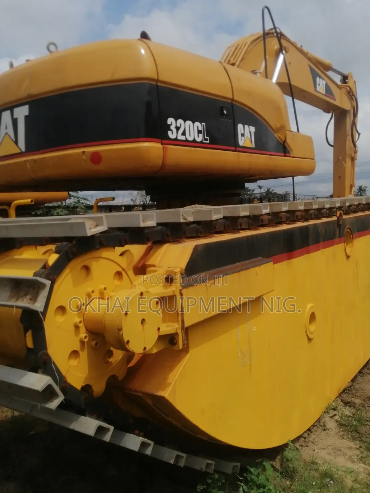 Swamp Buggy 320cl (Brand New Pontoon Aluminum Track)