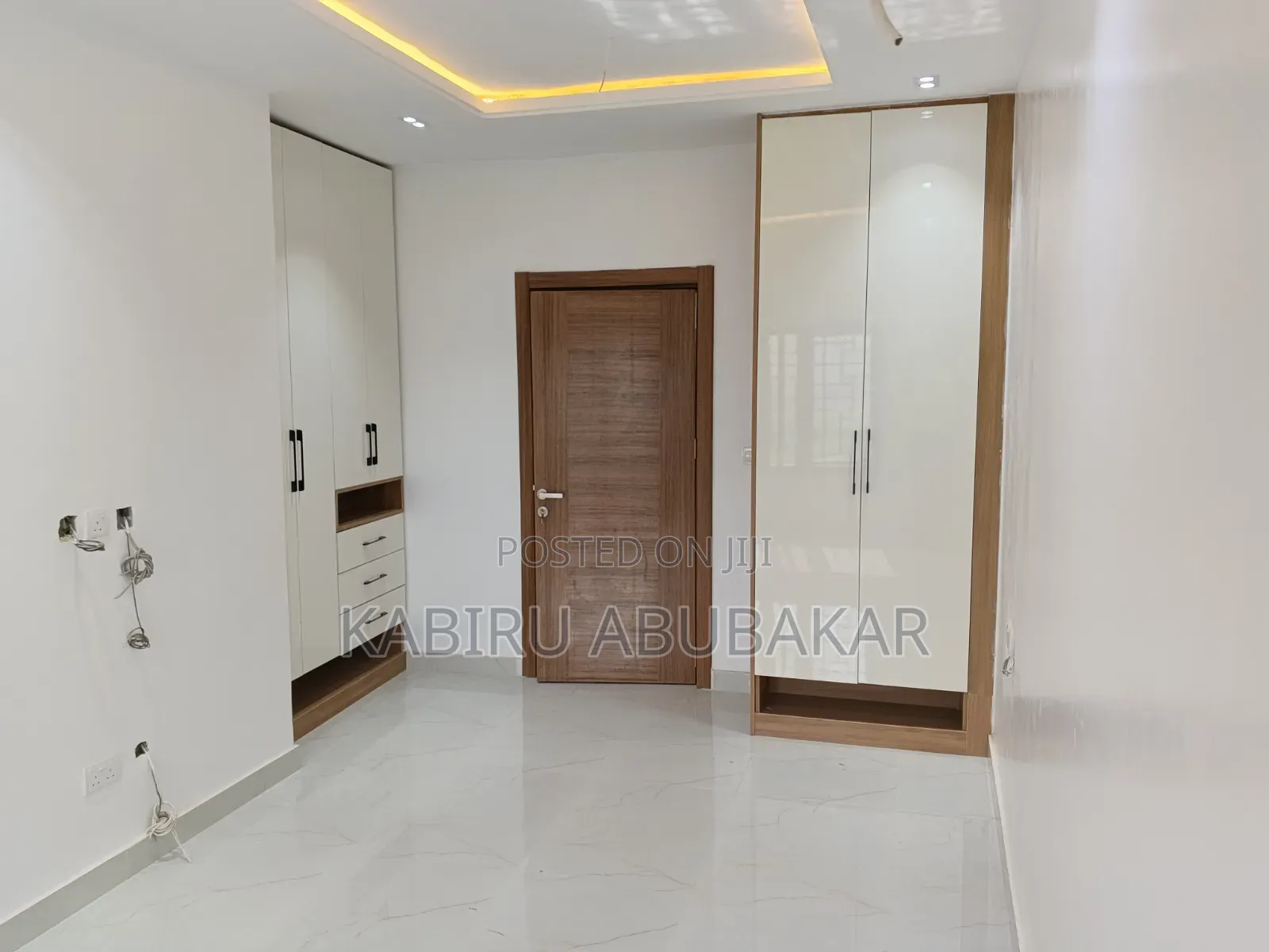 4bdrm Townhouse/Terrace in Wuye for sale
