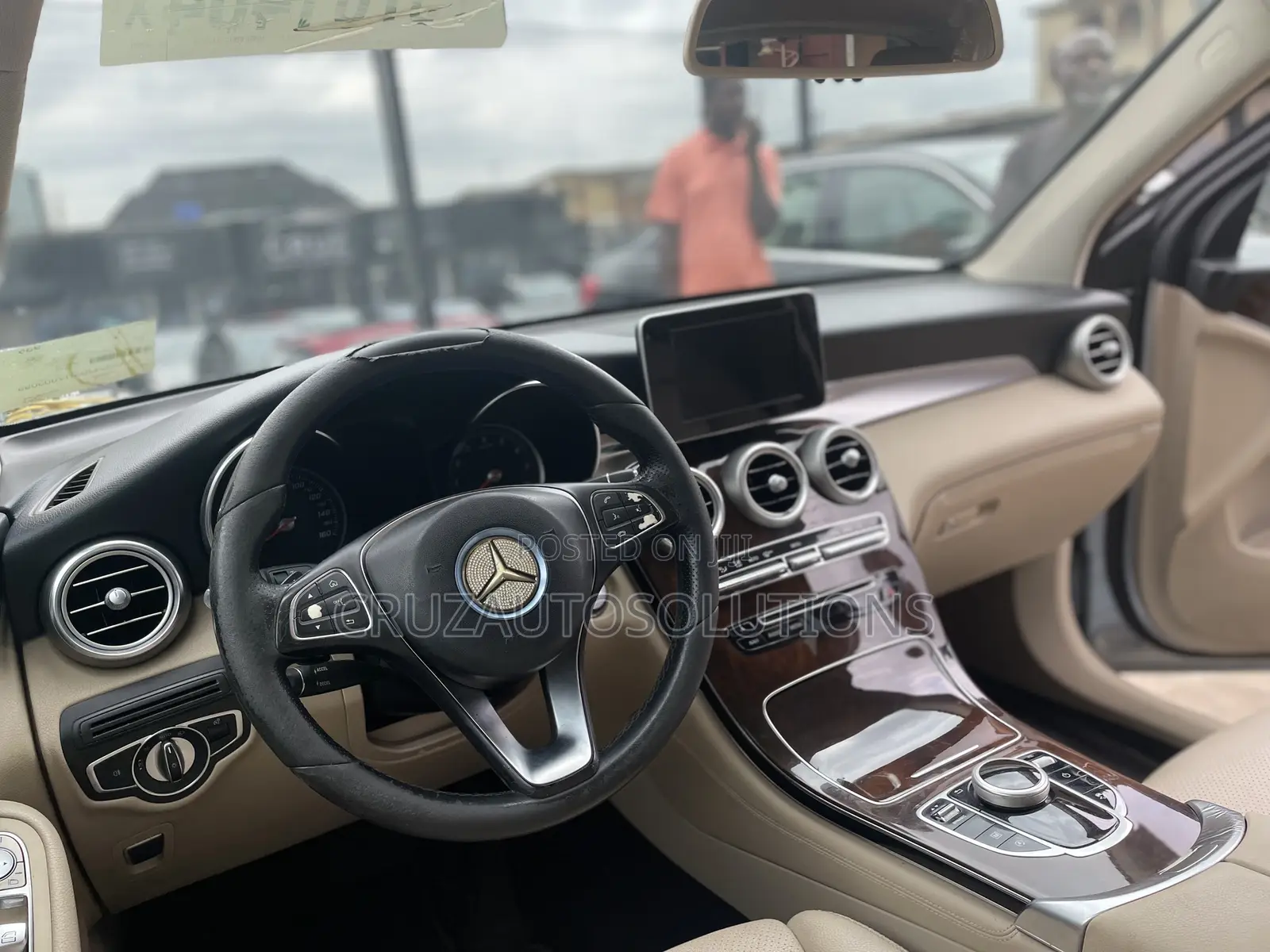 Mercedes-Benz GLC-Class 2017 Blue