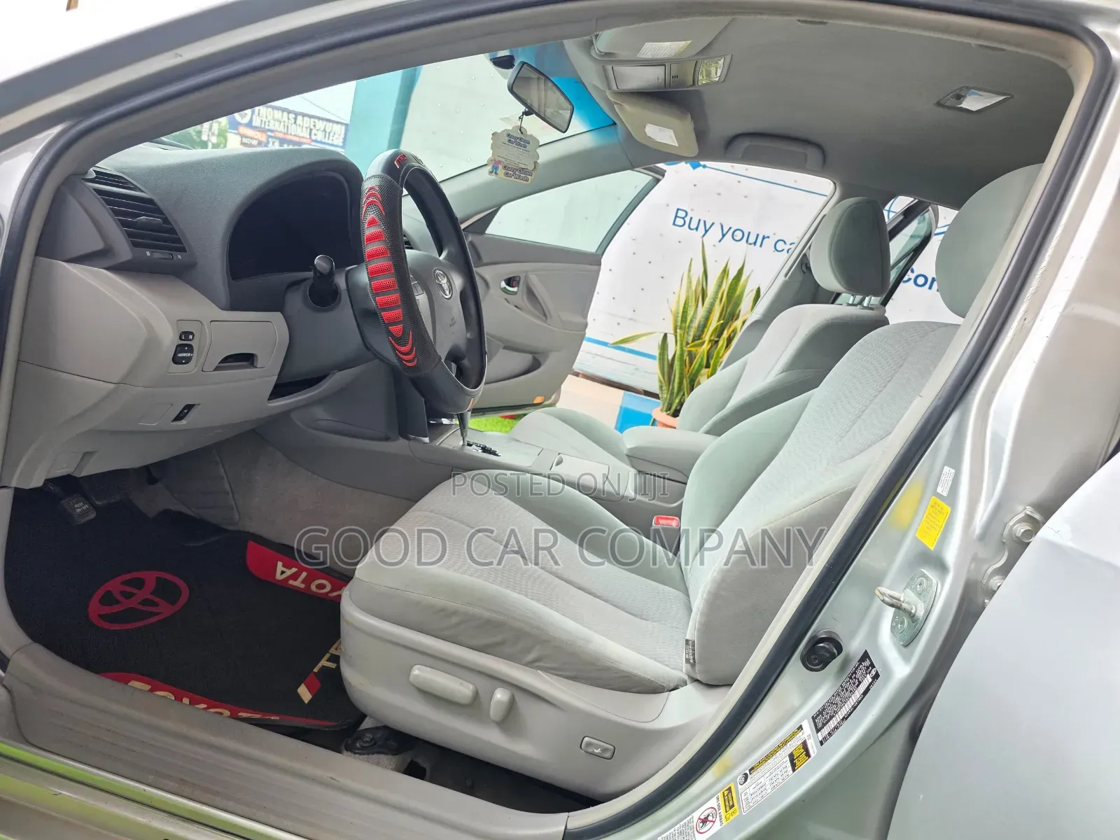 Toyota Camry 2010 Silver