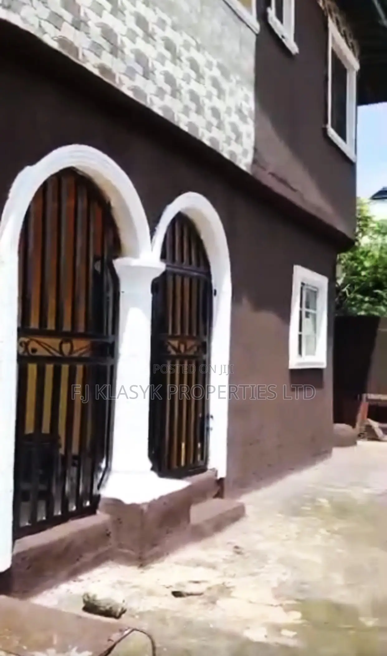 Furnished 9bdrm Block of Flats in Benin City for sale