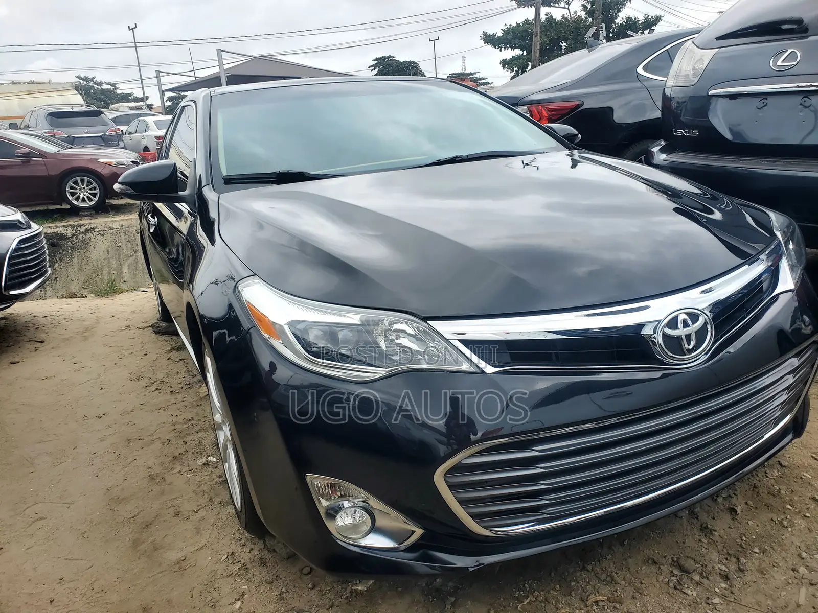 Toyota Avalon Limited 4dr Sedan (3.5L 6cyl 6A) 2014 Black
