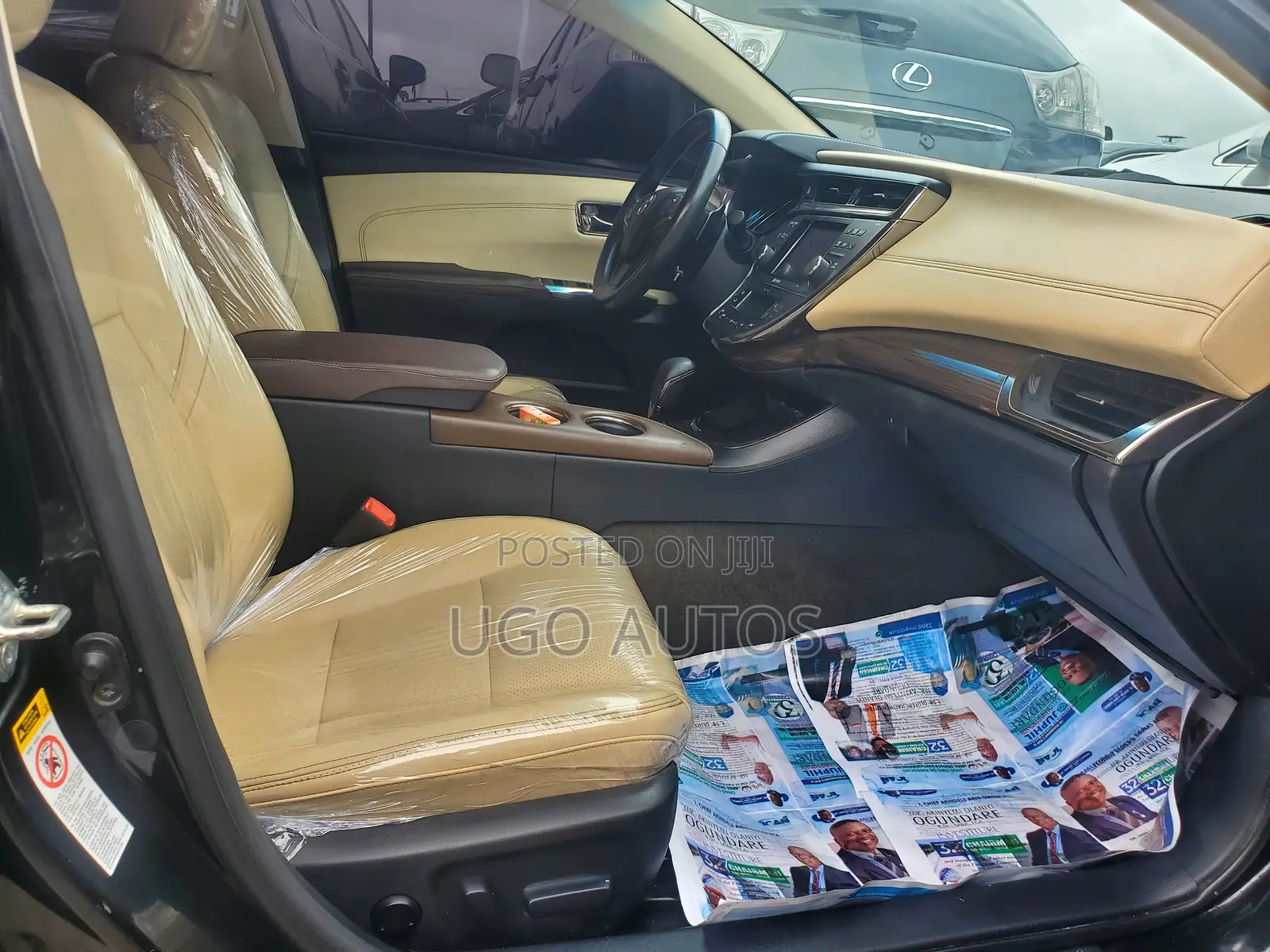 Toyota Avalon Limited 4dr Sedan (3.5L 6cyl 6A) 2014 Black