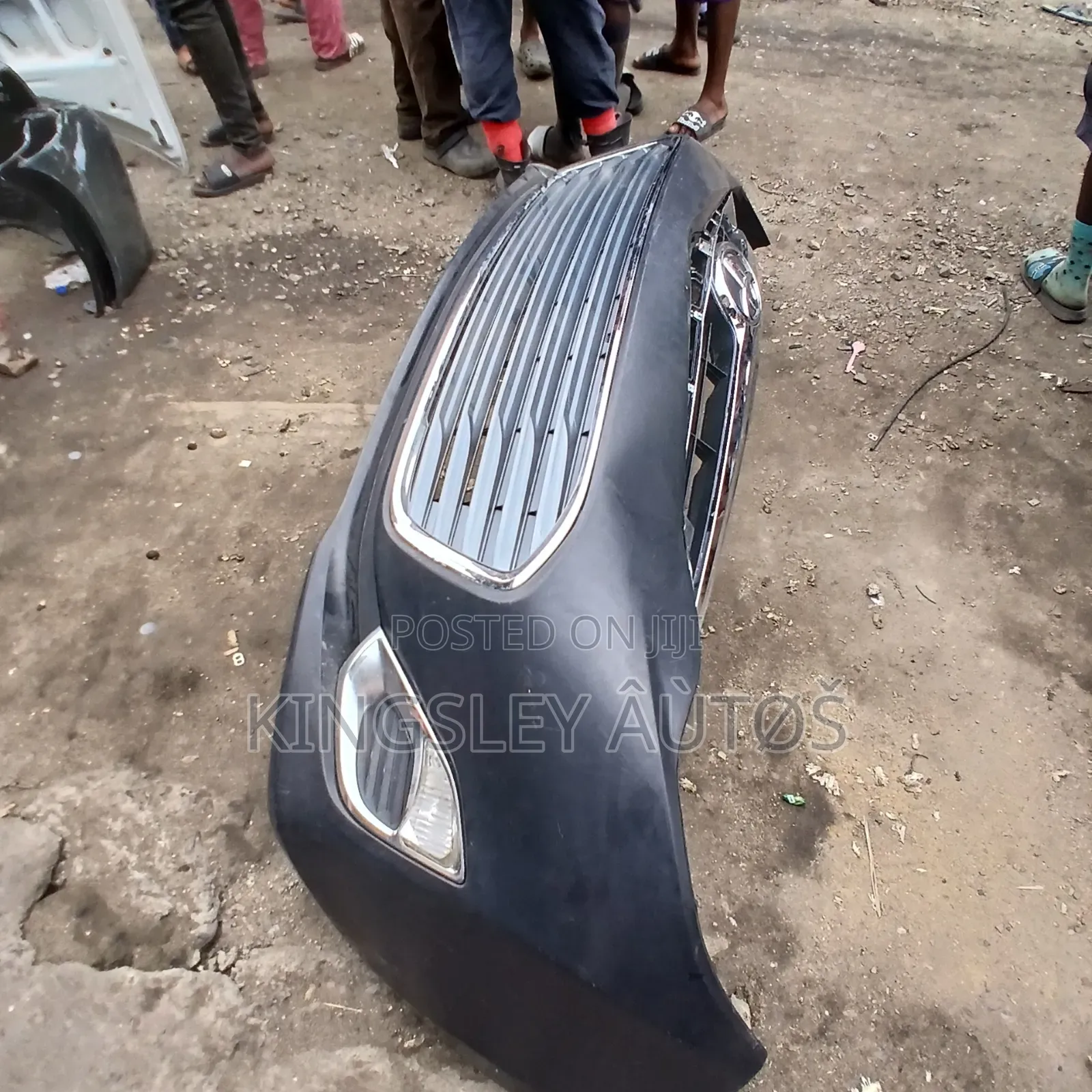 Bumper Avalone 2014