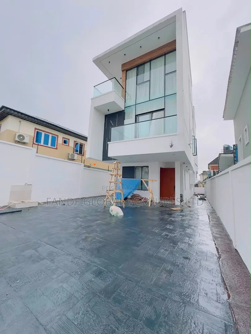 4bdrm Duplex in Magodo for sale