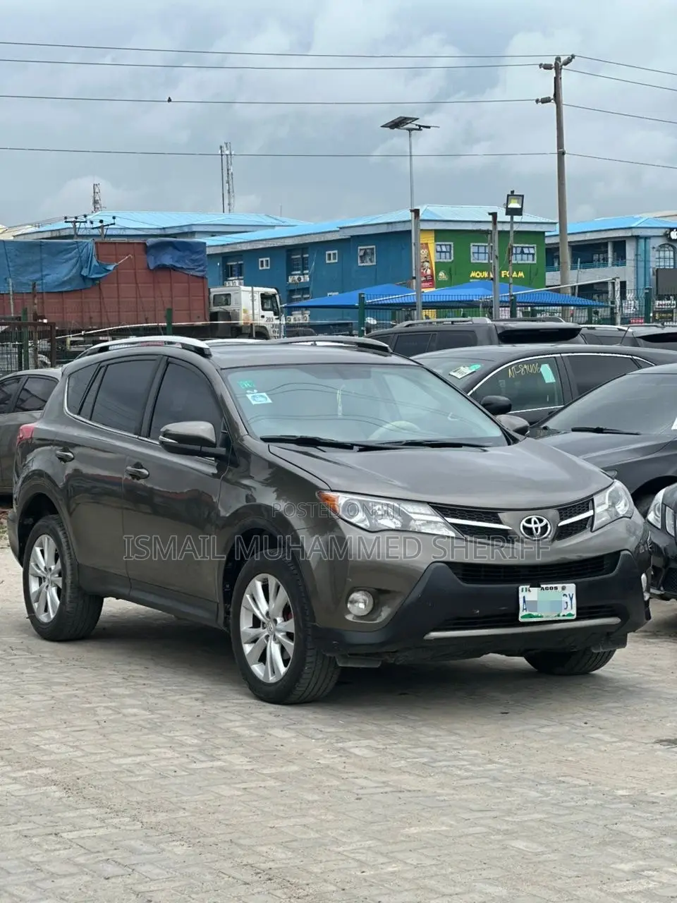 Toyota RAV4 Limited 4dr SUV (2.5L 4cyl 6A) 2015 Gray