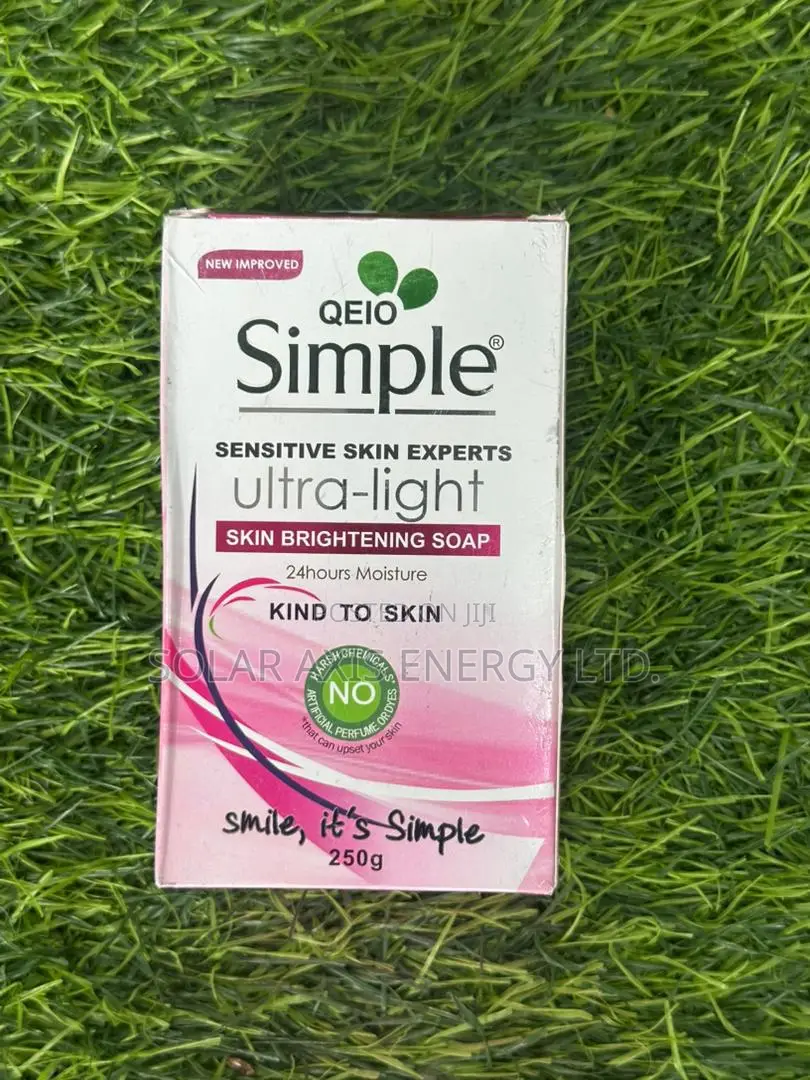 QEIO Simple Ultra-Light Skin Brightening Soap (250g)