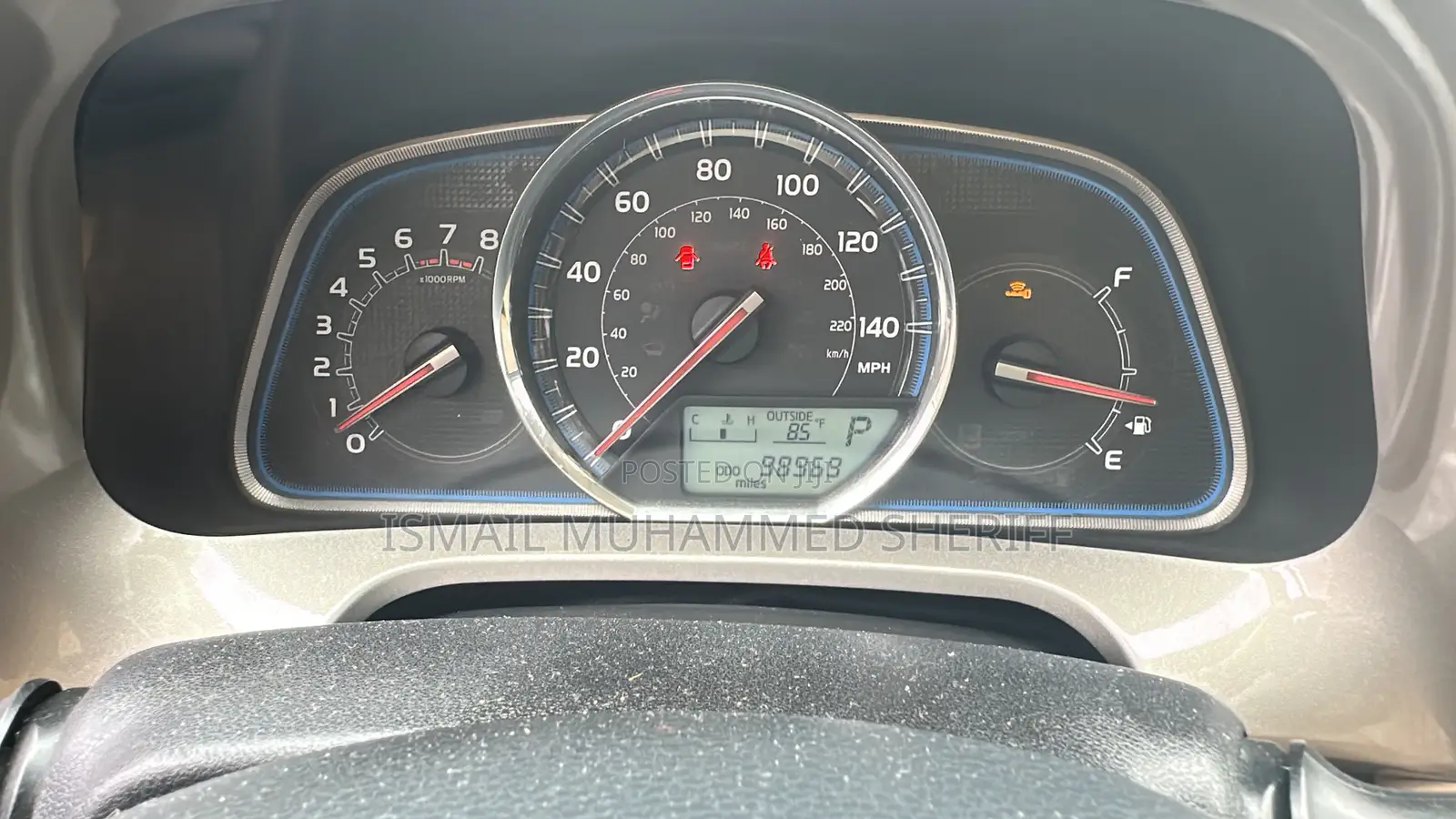 Toyota RAV4 Limited 4dr SUV (2.5L 4cyl 6A) 2015 Gray