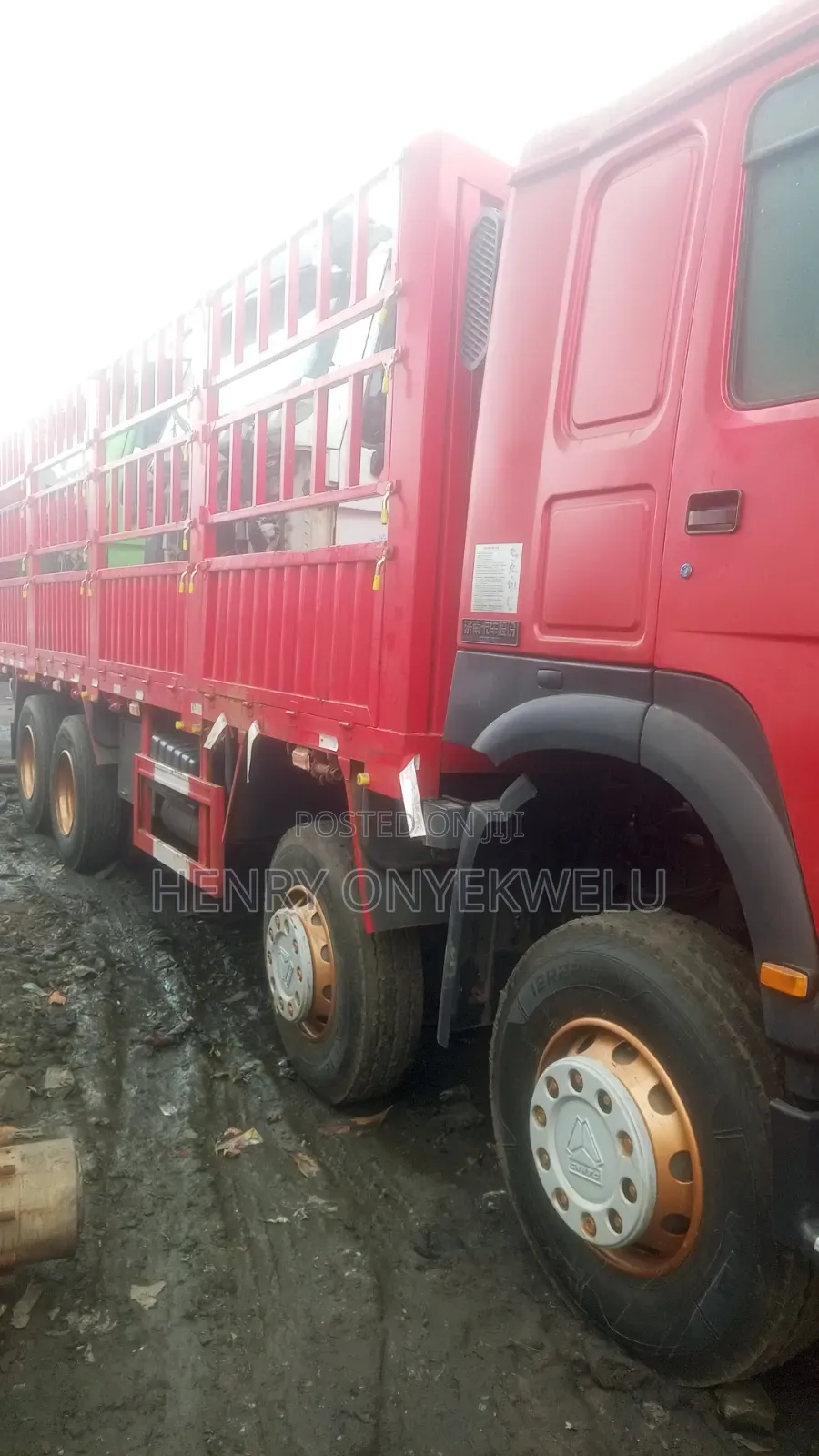 12 Tyres Howo Rigid Truck 30 Tons