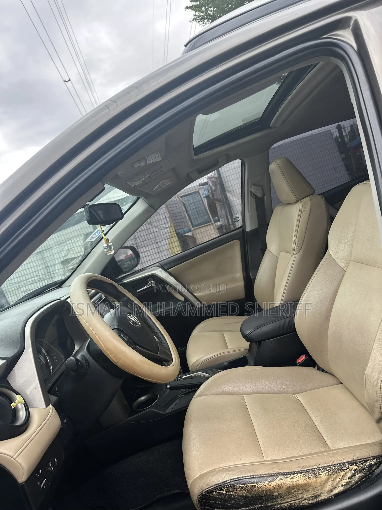 Toyota RAV4 Limited 4dr SUV (2.5L 4cyl 6A) 2015 Gray