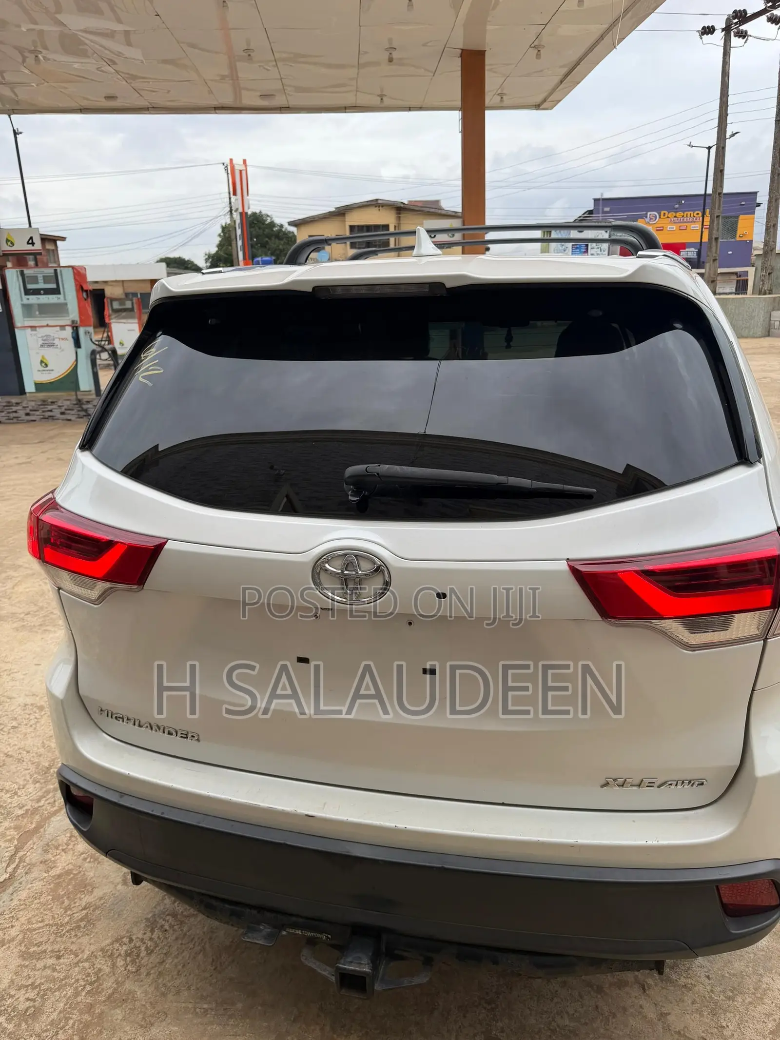Toyota Highlander XLE 4dr SUV (3.5L 6cyl 6A) 2015 White