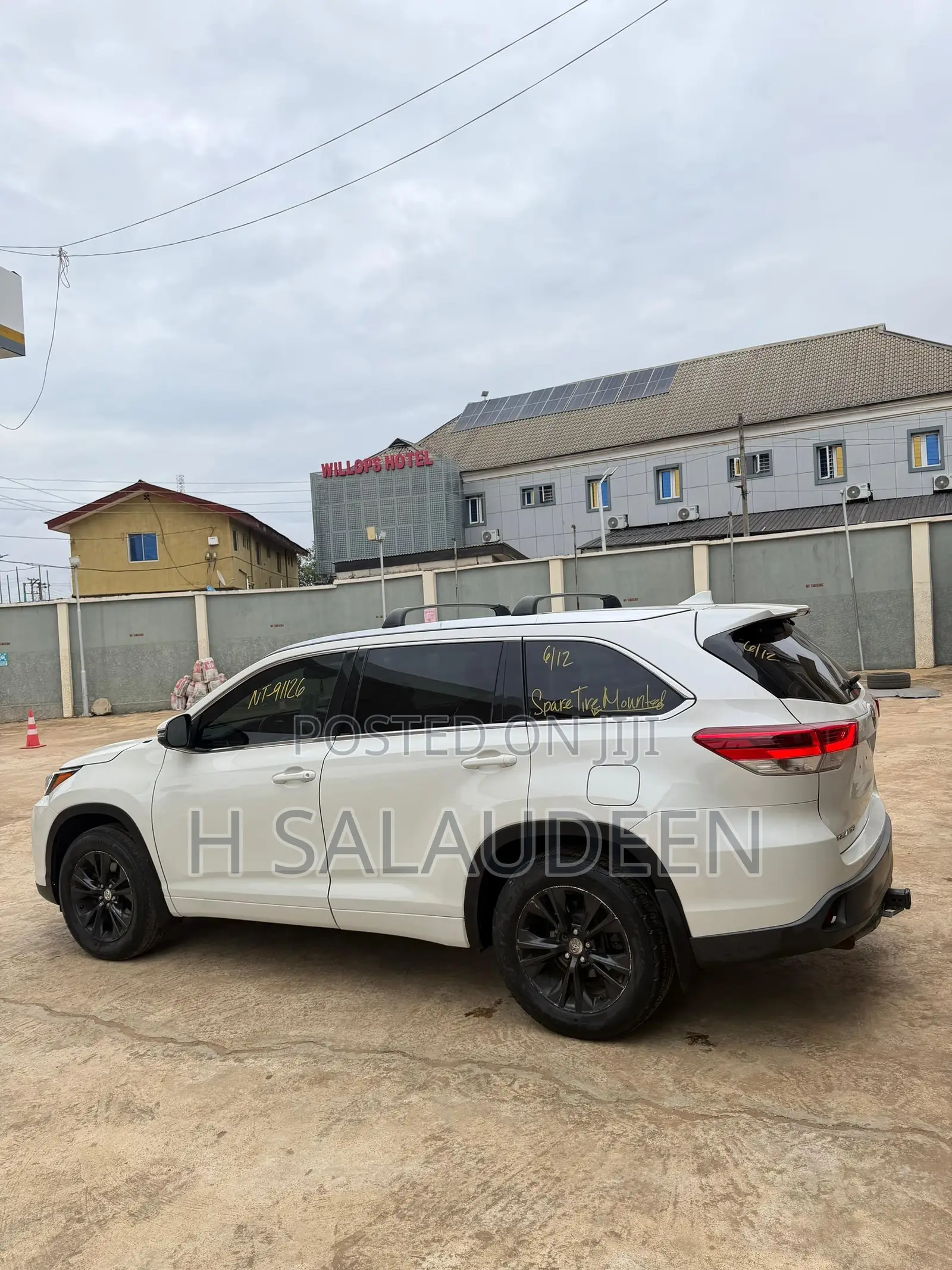 Toyota Highlander XLE 4dr SUV (3.5L 6cyl 6A) 2015 White