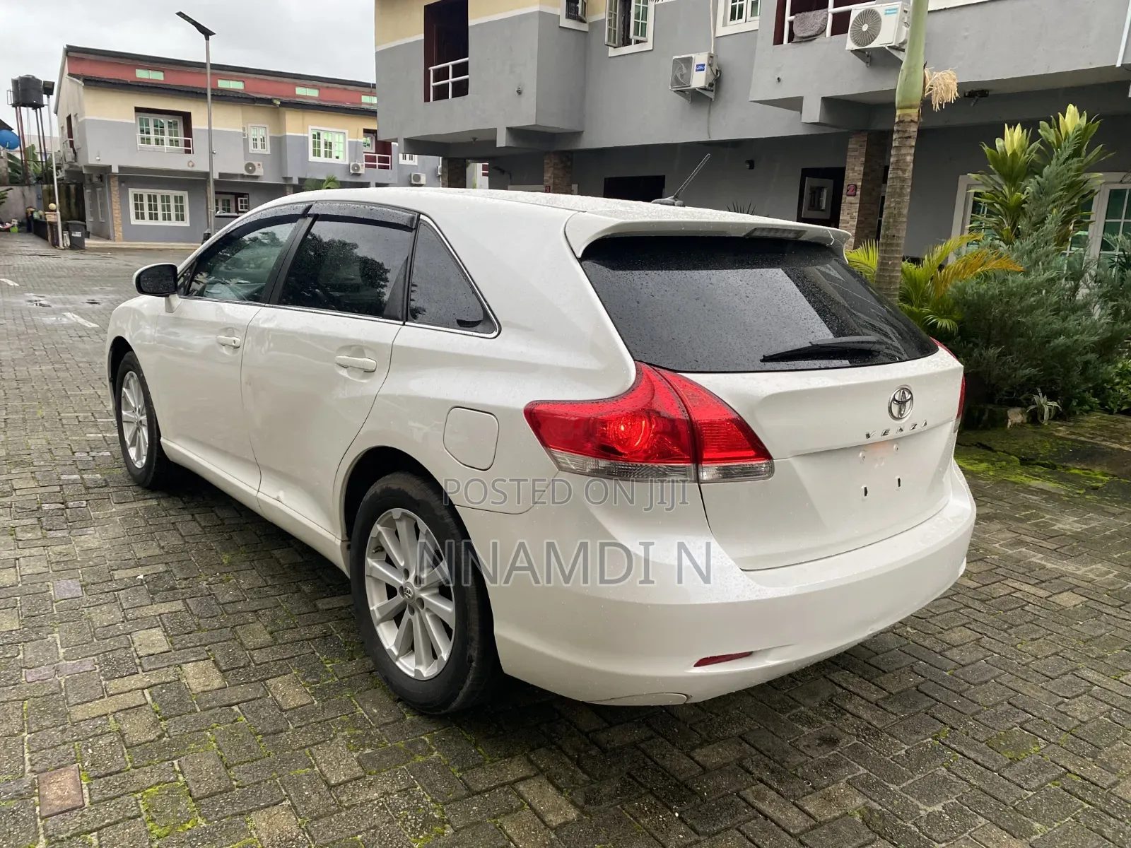 Toyota Venza 2011 White