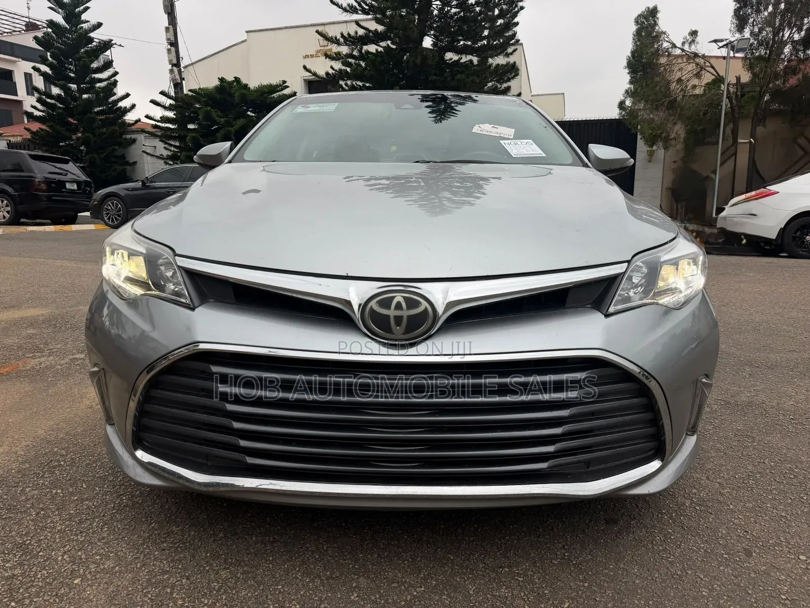 Toyota Avalon Limited FWD Sedan (3.6L 6cyl 6A) 2016 Silver