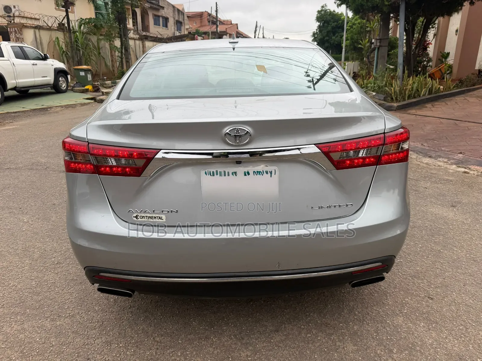 Toyota Avalon Limited FWD Sedan (3.6L 6cyl 6A) 2016 Silver