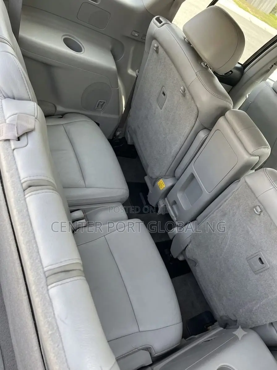 Toyota Highlander Hybrid Limited 2012 White