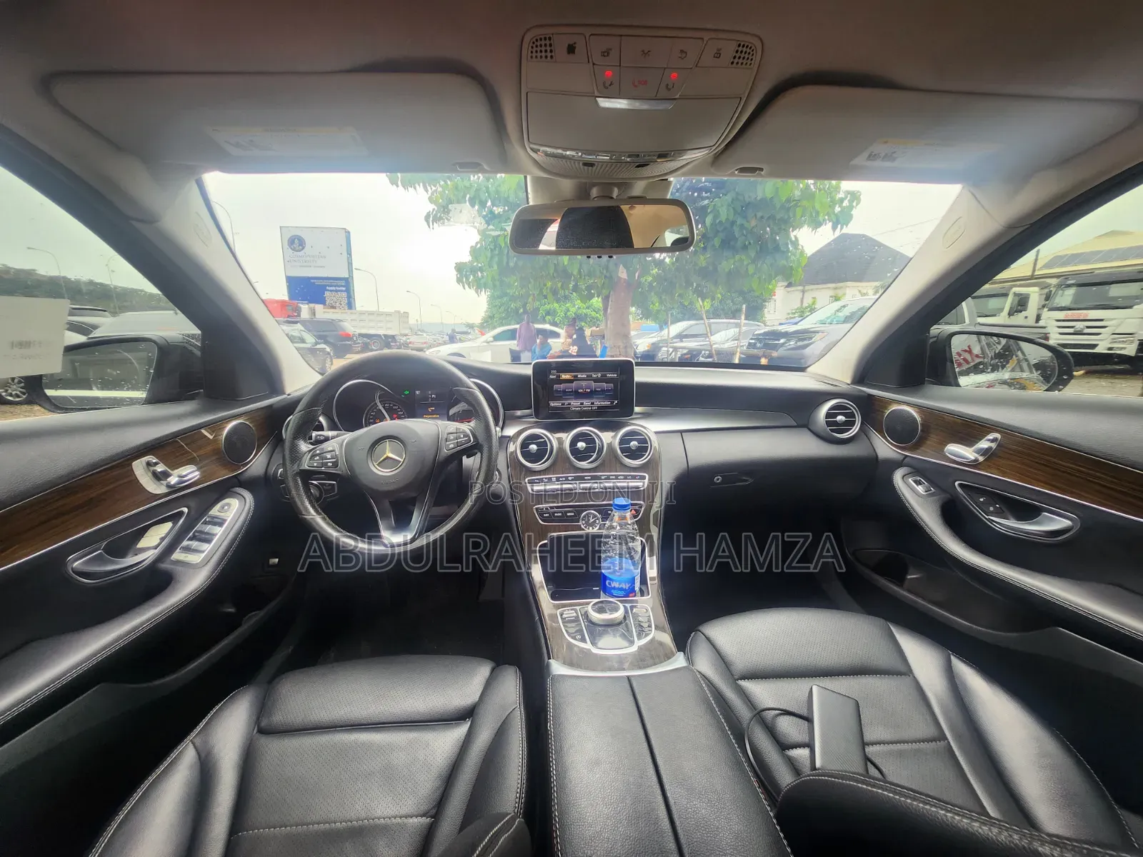 Mercedes-Benz C300 2017 Black