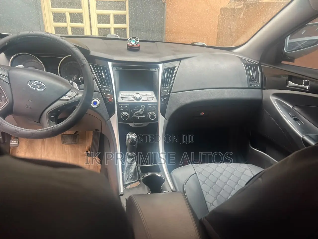 Hyundai Sonata Limited 2.0T Sedan (2.0L 4cyl 6A) 2012 Silver