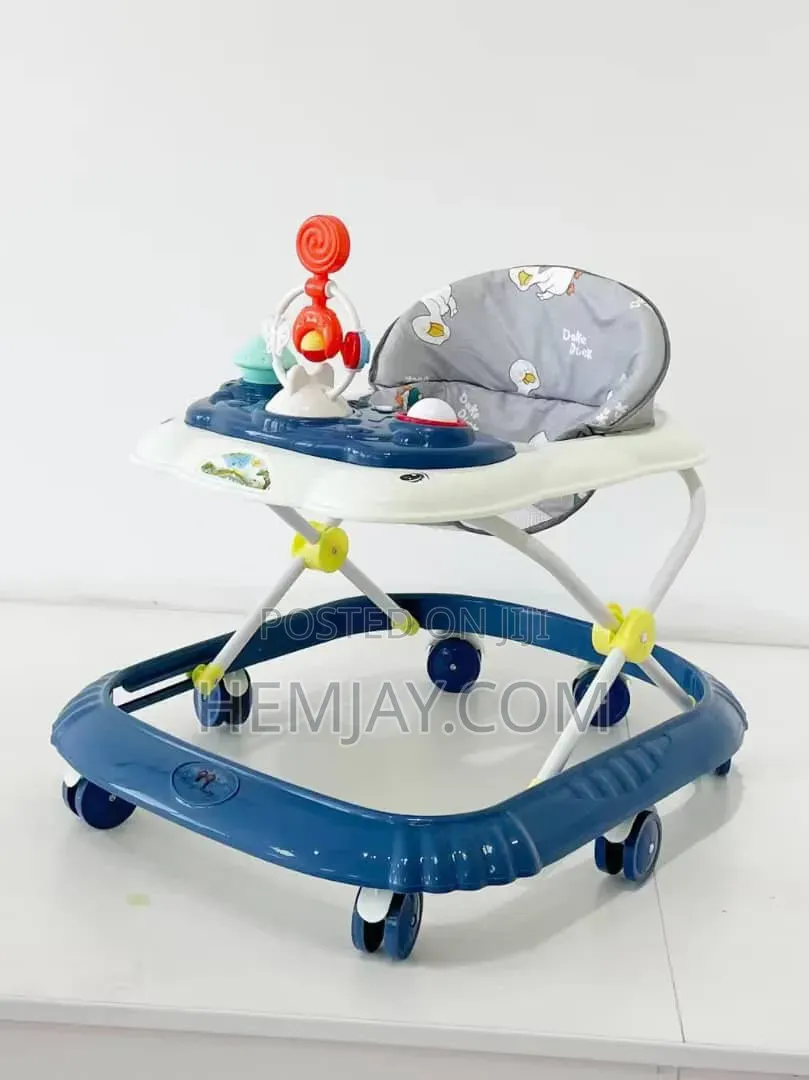 Foldable Baby Walker With an Interactive Play Set (Toy🧸🪀)