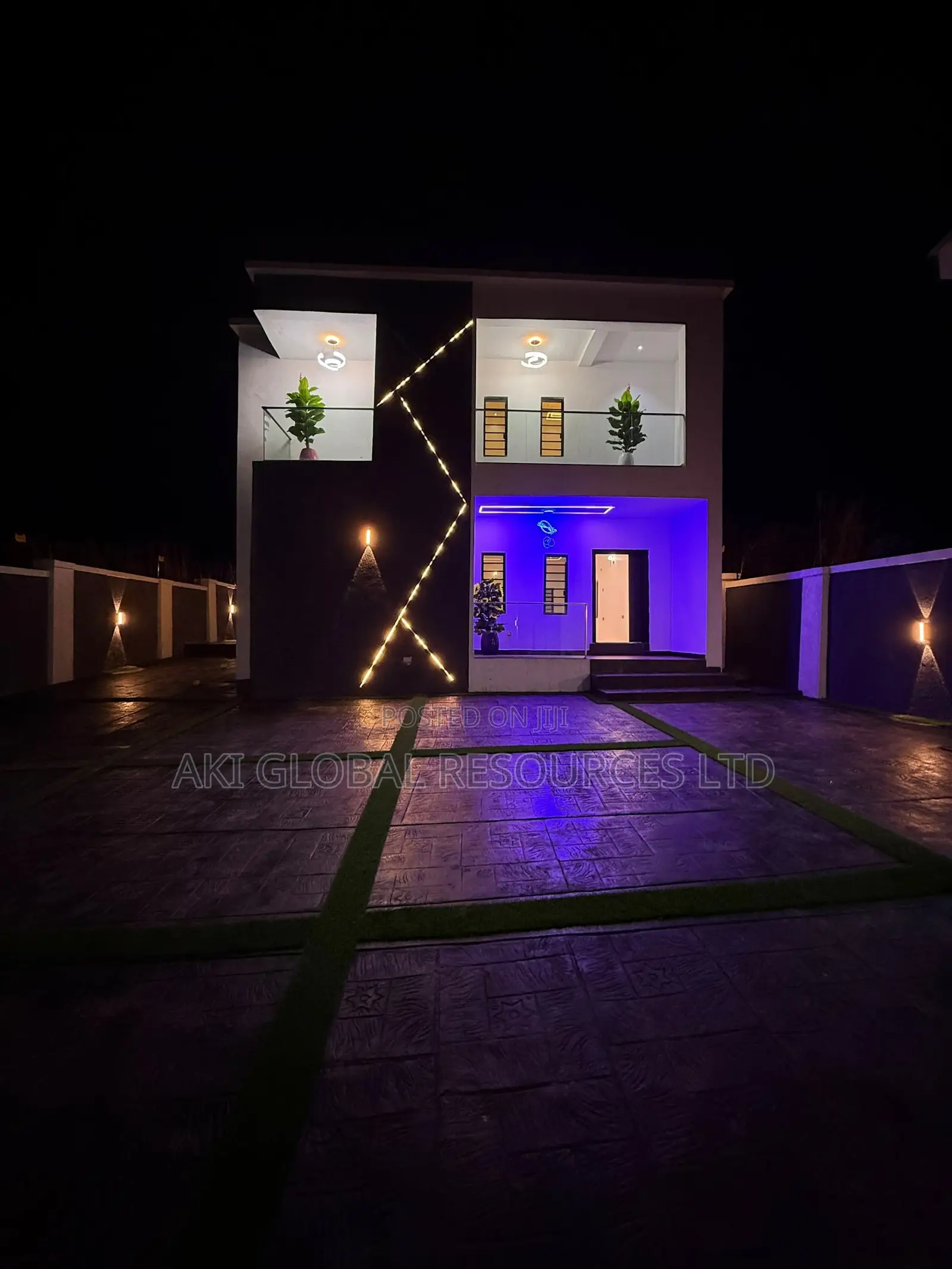 4bdrm Duplex in Gold Annex Estate for sale
