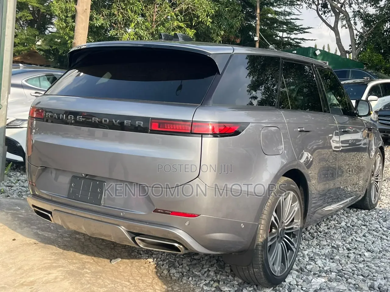 Land Rover Range Rover 2024 Gray