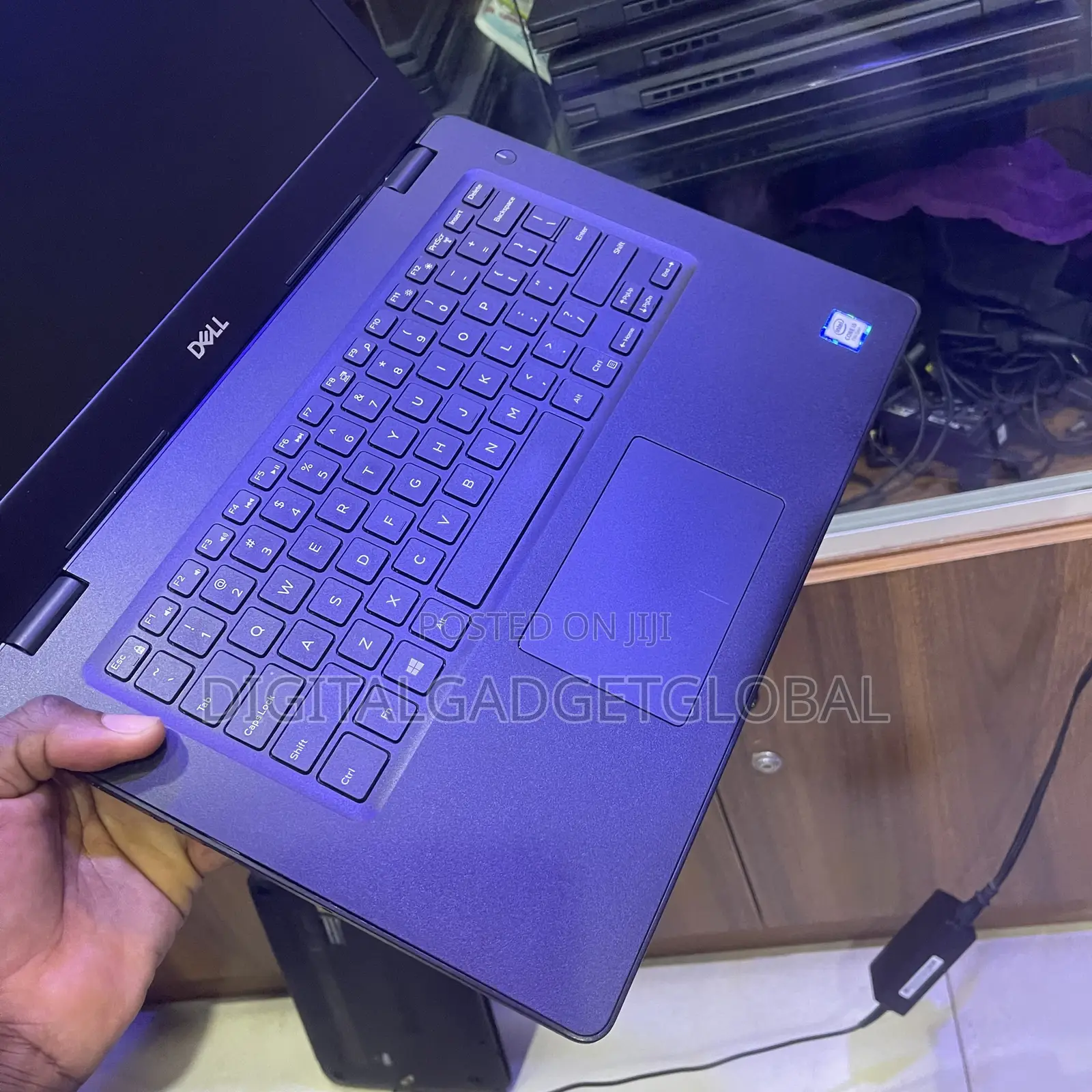 Laptop Dell Inspiron 14 3490 8GB Intel Core i5 SSD 256GB