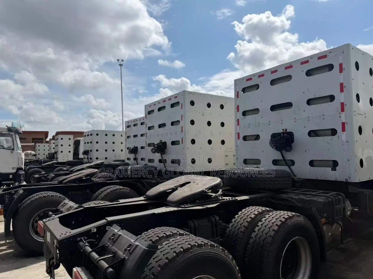 Brand New16 Cylinder Tractor Head for Sale
