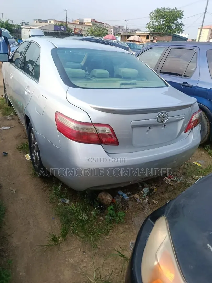 Toyota Camry 2008 Silver