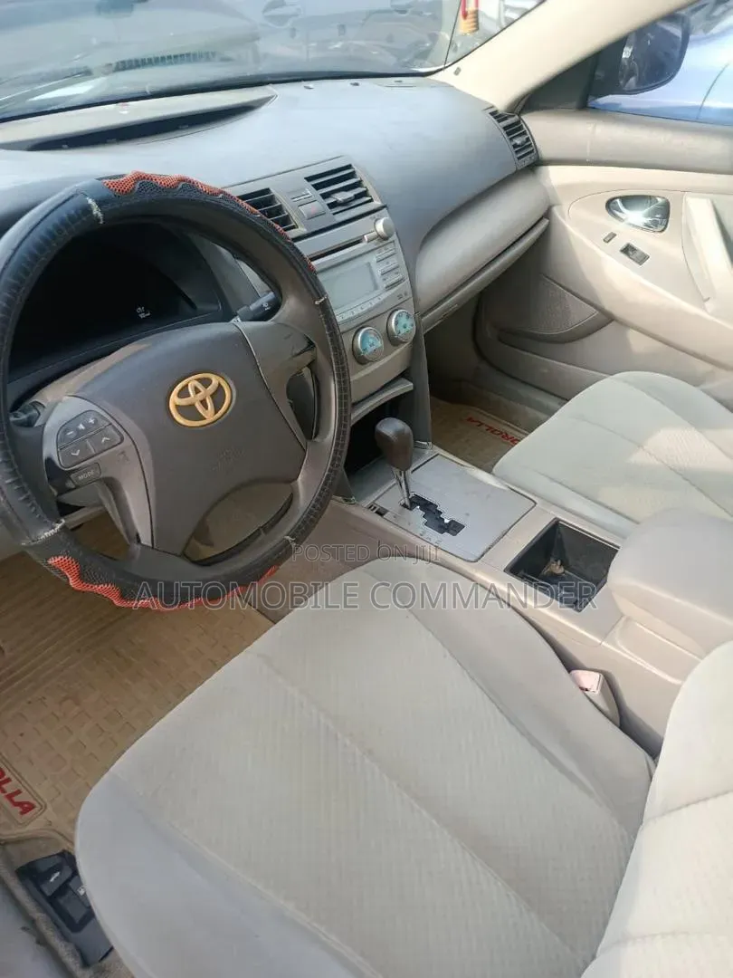 Toyota Camry 2008 Silver
