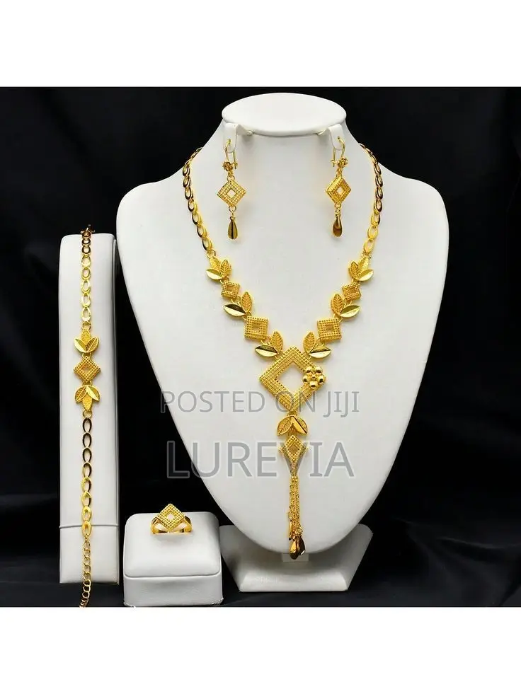 Elegant Gold-Tone Jewelry Set
