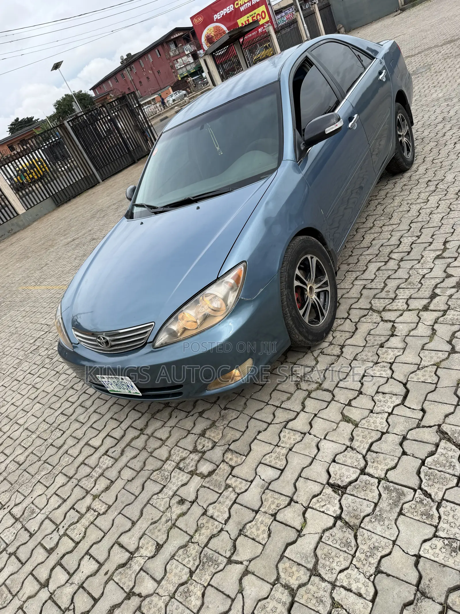Toyota Camry LE 4dr Sedan (2.4L 4cyl 4A) 2004 Blue
