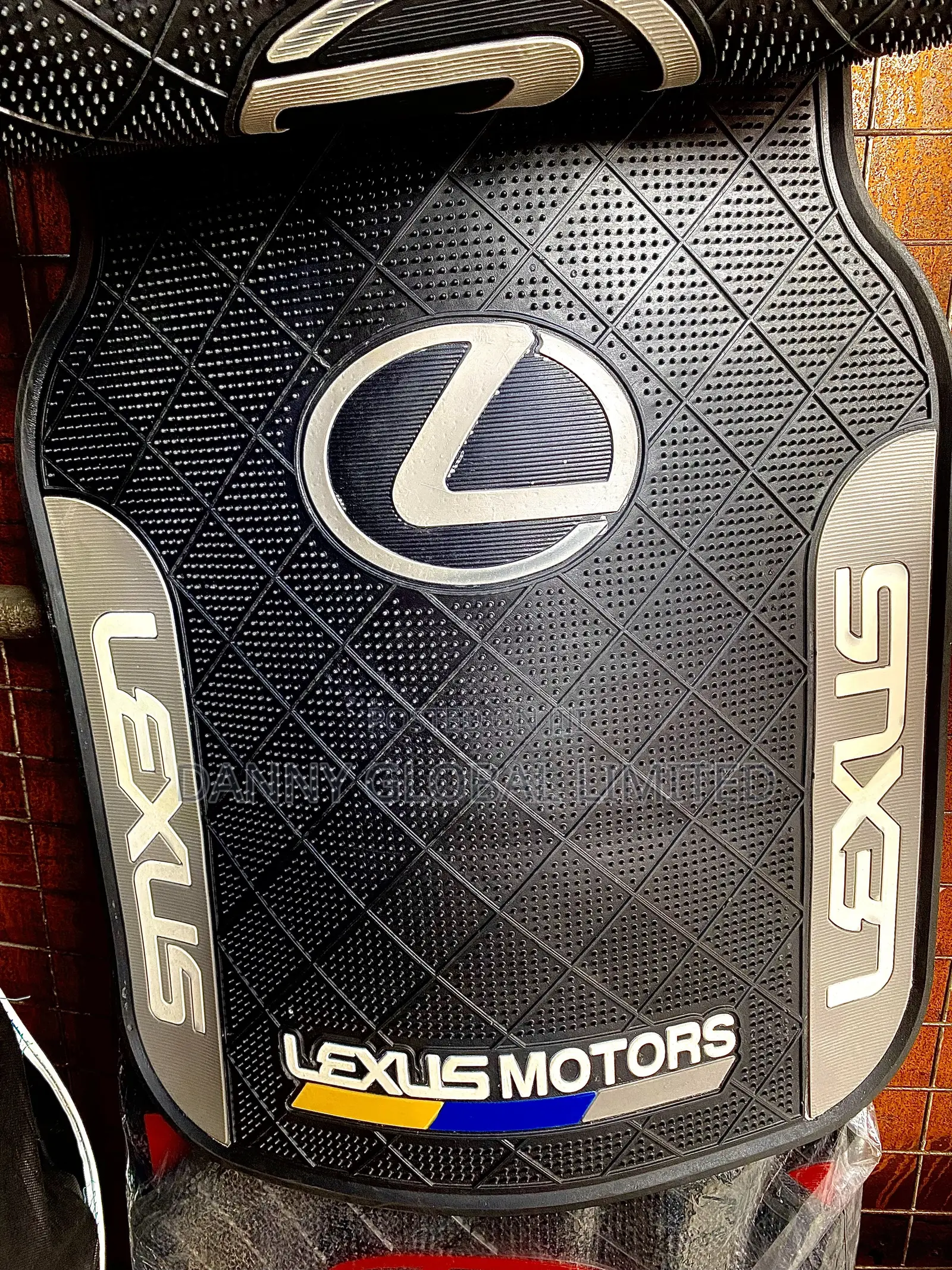 Original 5 Pieces Lexus Rubber Foot Mat