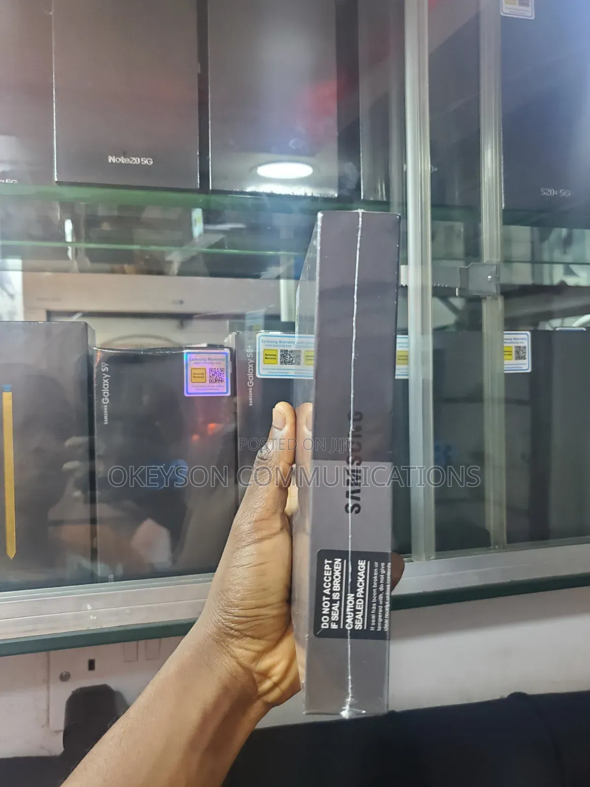 New Samsung Galaxy Z Fold4 256 GB White