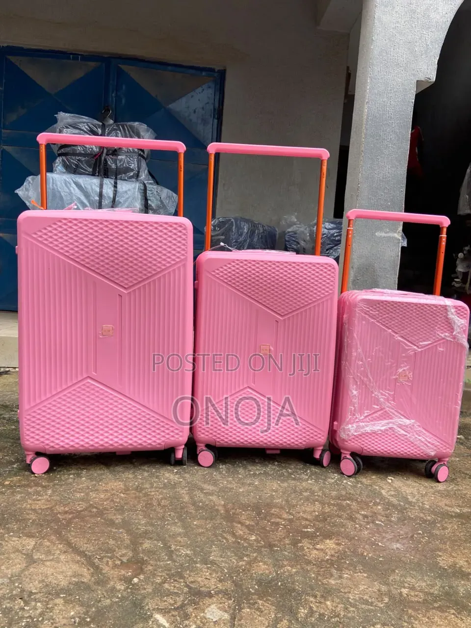 Luggage/ Traveling Box