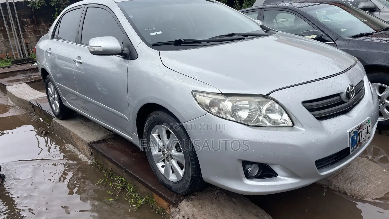 Toyota Corolla 2010 Silver