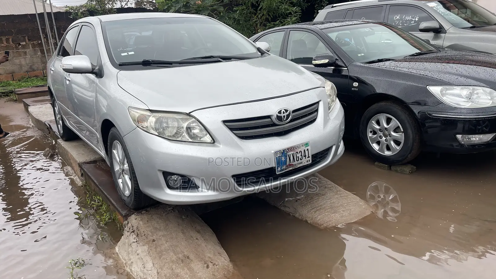 Toyota Corolla 2010 Silver