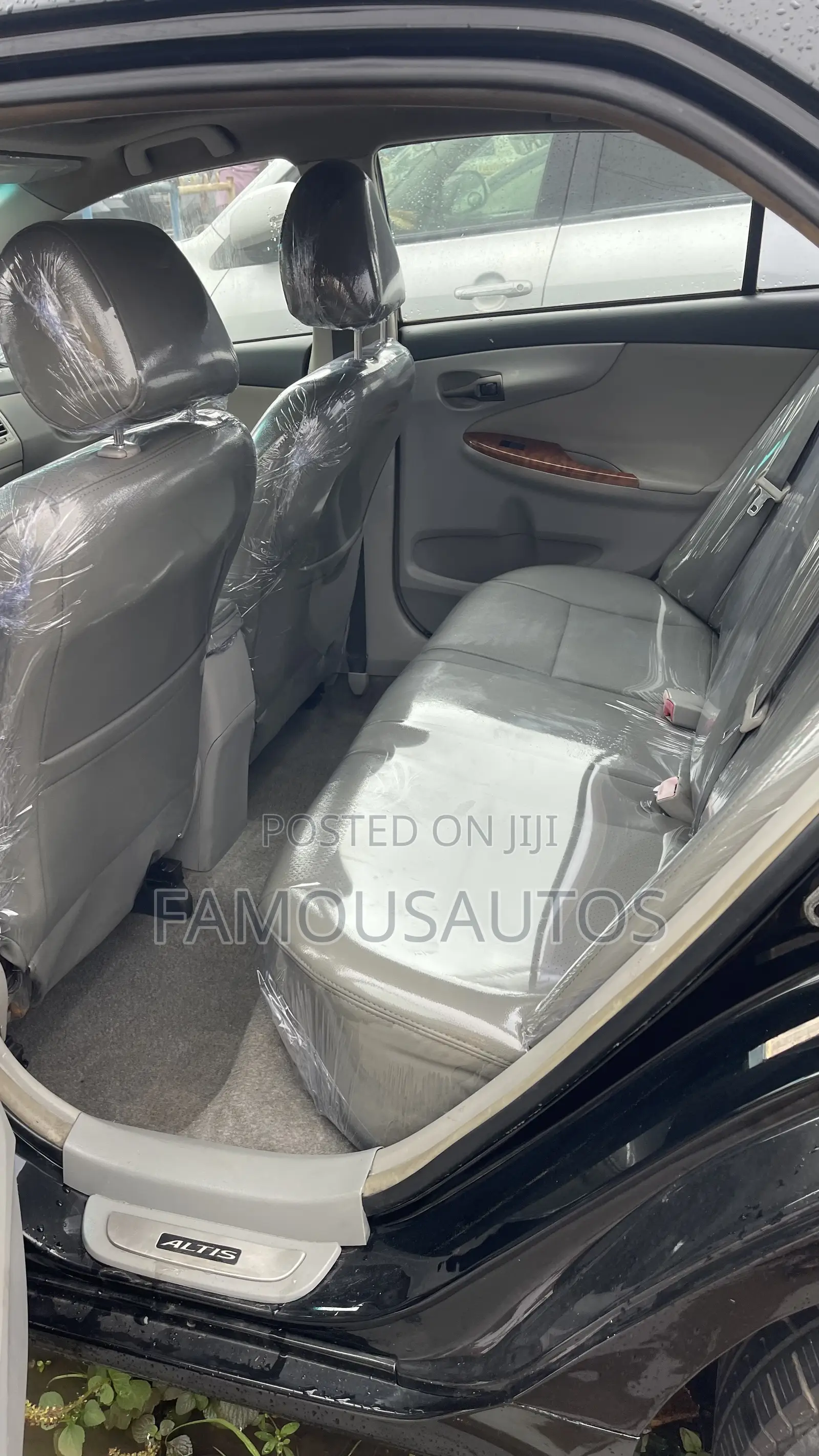Toyota Corolla 2012 Black